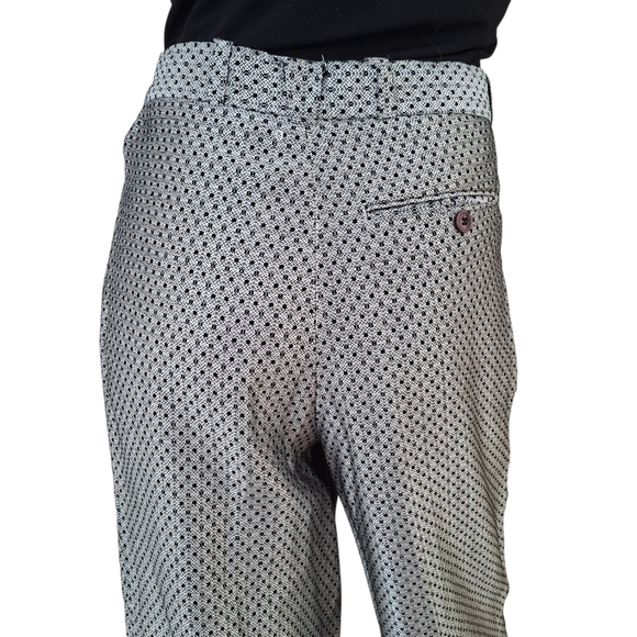 Vintage Scenario Women's Wool metallic Silver and black geometric pattern pants - Picture 8 of 16